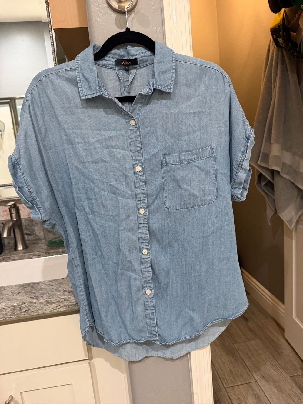 Quince Light Blue Women’s Denim Button-Down Shirt
